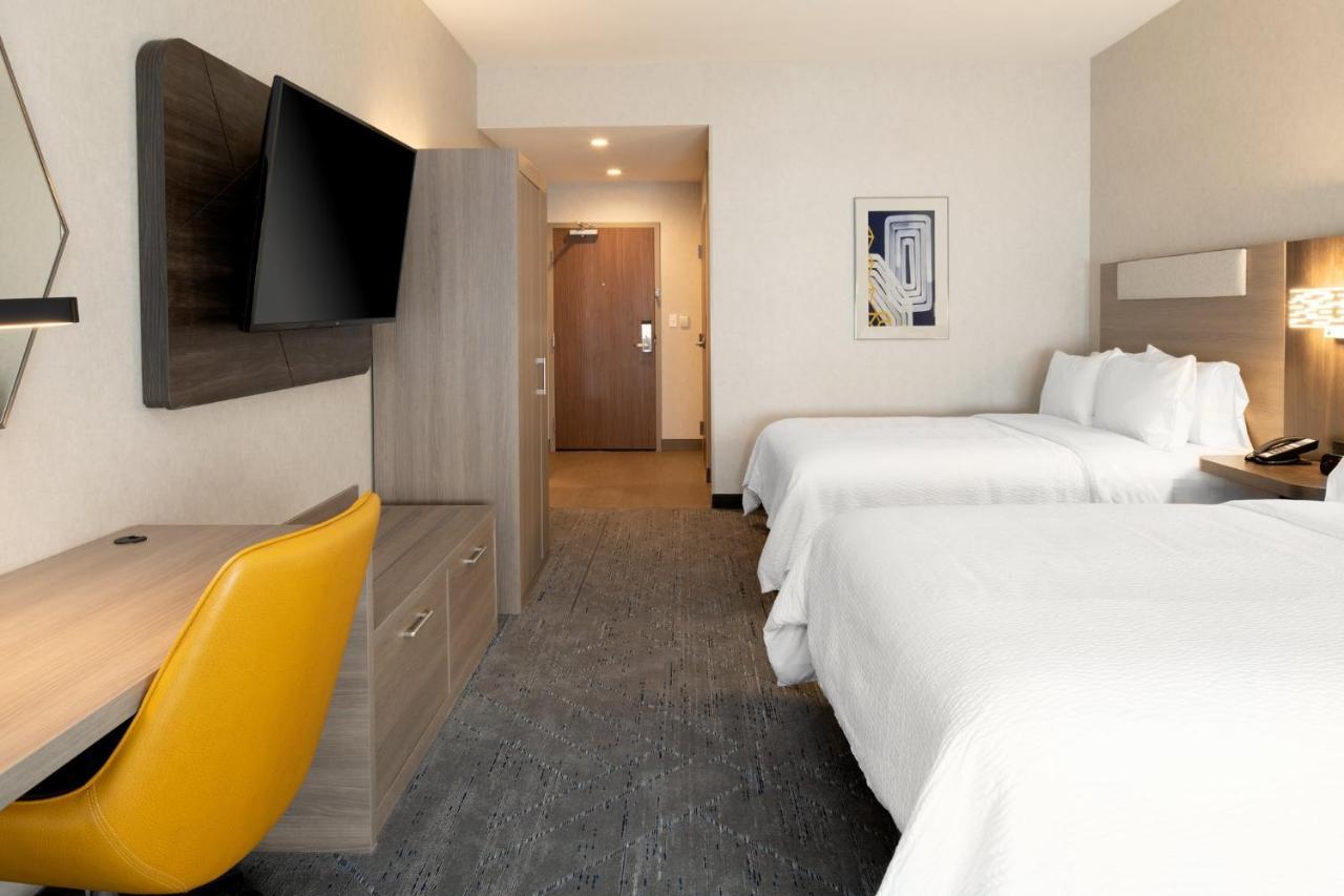 Holiday Inn Express & Suites - Hollister By Ihg Esterno foto