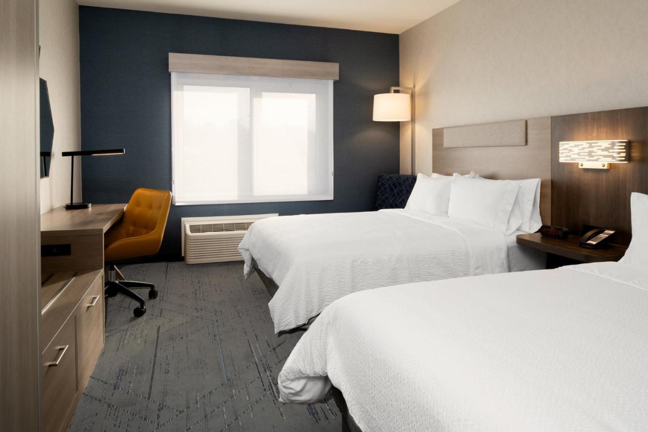 Holiday Inn Express & Suites - Hollister By Ihg Esterno foto