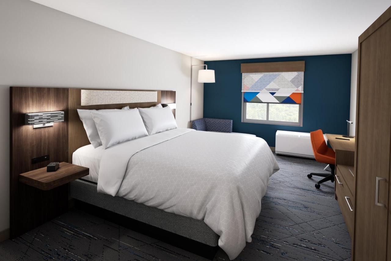 Holiday Inn Express & Suites - Hollister By Ihg Esterno foto