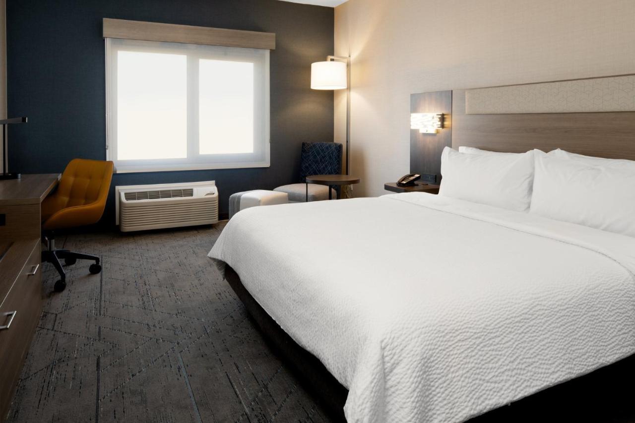 Holiday Inn Express & Suites - Hollister By Ihg Esterno foto